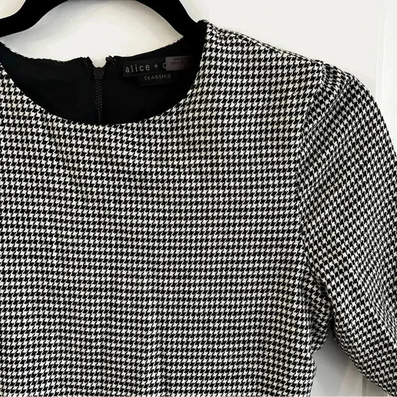 Alice + Olivia Delora Houndstooth Classic Mini Dress - Picture 4 of 7